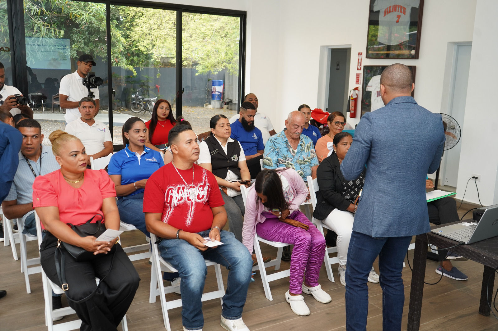 Capacitacion En Moca (2)